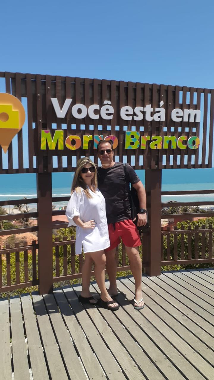 Passeio Damião Tur - Cliente satisfeito explorando o Ceará