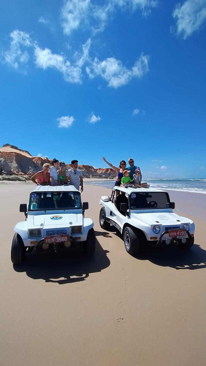 Passeio Damião Tur - Cliente satisfeito explorando o Ceará