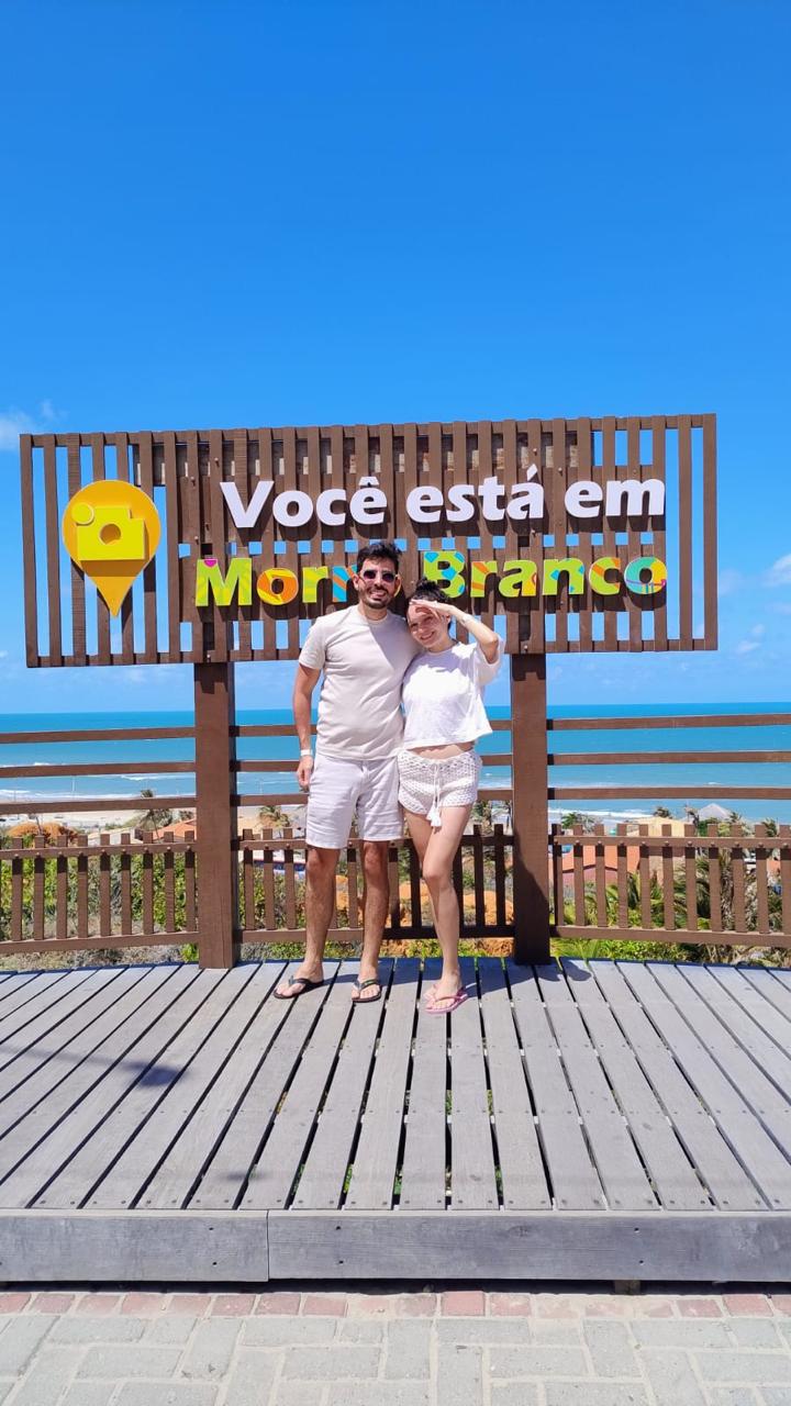 Passeio Damião Tur - Cliente satisfeito explorando o Ceará