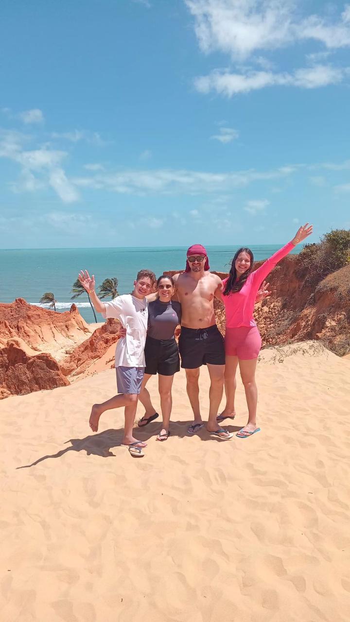 Passeio Damião Tur - Cliente satisfeito explorando o Ceará